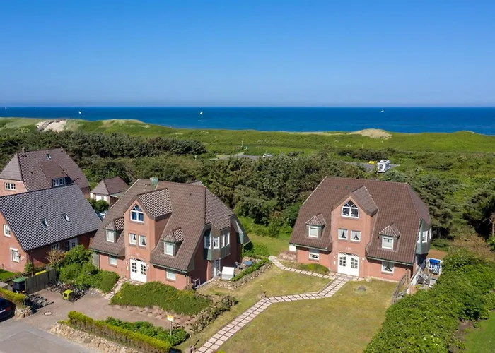 Luv &amp Lee, Whg 1 韦斯特兰